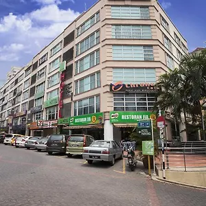 One Avenue Petaling Jaya